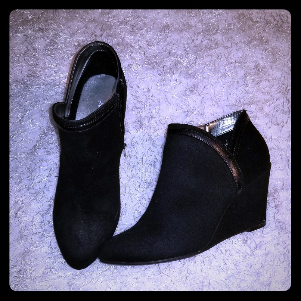Black Booties